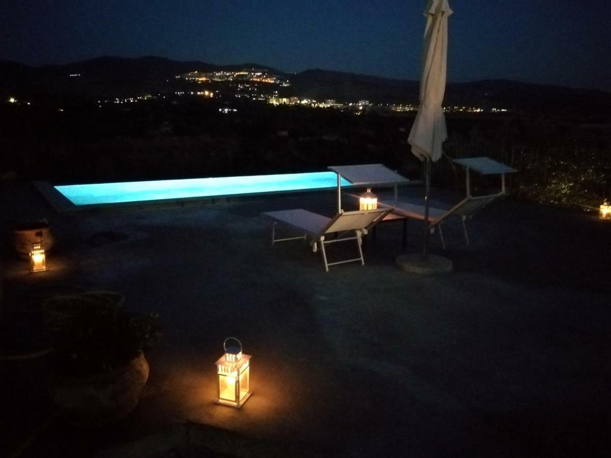 Poggio Del Gallo เคียรามอนเตกุลฟิ ภายนอก รูปภาพ